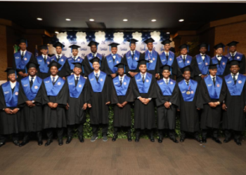 CENAPEC entrega 109 Bachilleres prospectos de las Academias de Béisbol en la República Dominicana