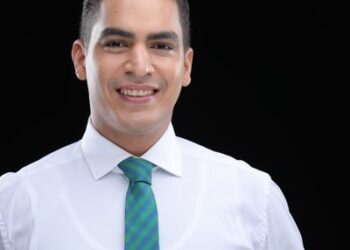 José Ernesto Abud dice es tarea de los partidos llevar a la juventud a desarrollar un nivel protagónico en la política