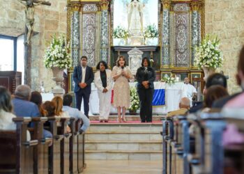 Directora Plan Social destaca su entrega a favor de las familias