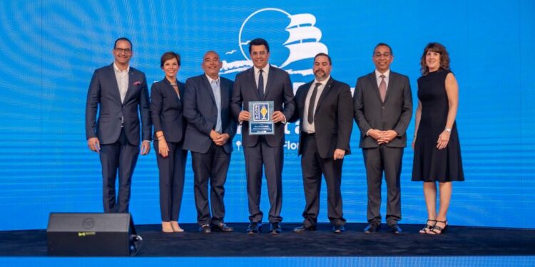 Federación de cruceros de Florida y el Caribe reconoce a Collado