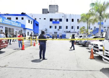 Policía Nacional investiga explosión en uno de los almacenes del Departamento de Intendencia de Armas de la institución