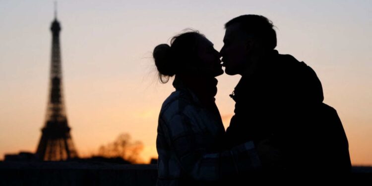 13 de abril día internacional del beso