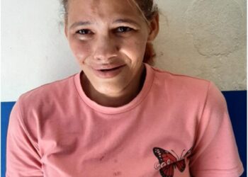 Apresan doméstica intentó introducir presunta marihuana a cárcel de Mao