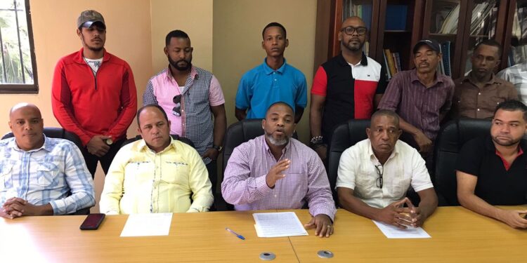 Transportistas solicitan al gobierno incluirlos en programa “A comer del campo al colmado”