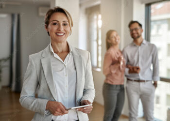 La Importancia de Invertir en el Sector de Bienes Raíces: Asegurando un Futuro Patrimonial