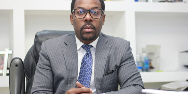 El contundente voto disidente del juez Rafael Báez