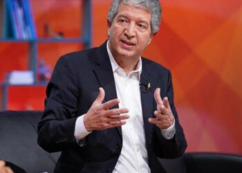 El Renacimiento de una Nación: ¡Rescatando el Sueño Perdido!