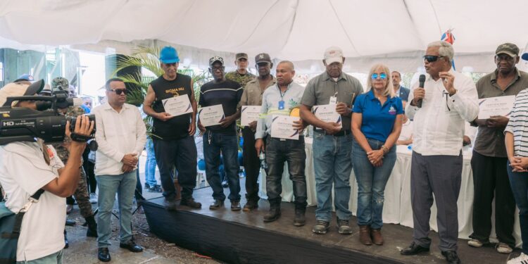Director del CEA celebró día de los trabajadores junto a colaboradores del Ingenio Porvenir