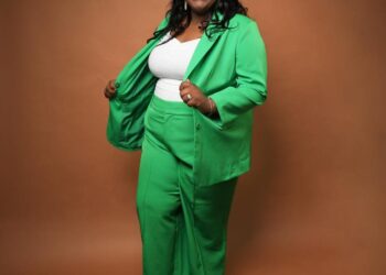 Solicitan Elizabeth Silverio sea trasladada a centro médico de urgencia por sangrado