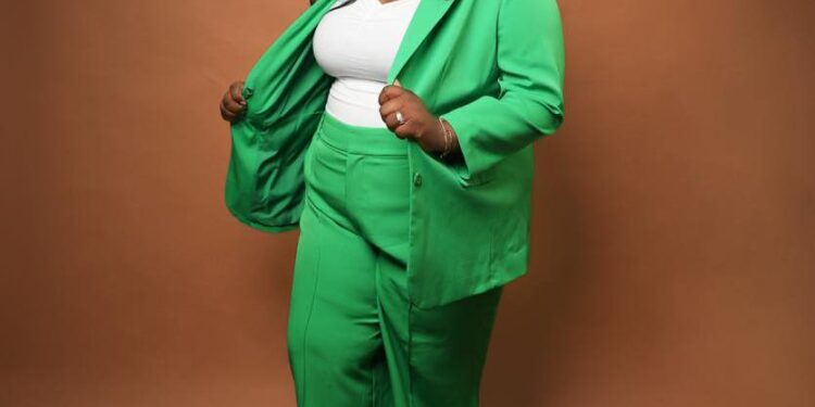 Solicitan Elizabeth Silverio sea trasladada a centro médico de urgencia por sangrado