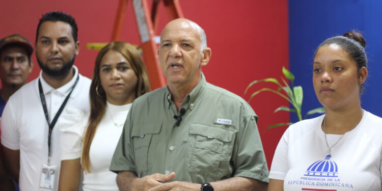 Centros Tecnológicos Comunitarios inician remozamientos compumetros