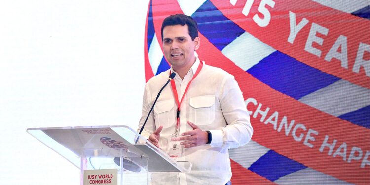 Juramentan a Carlos Hernández como Vicepresidente Mundial de la Unión Internacional de Jóvenes Socialistas IUSY