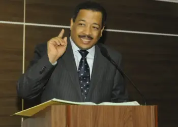 Roberto Rosario considera como un grave error que el PRM entregue lista de candidatos a embajada EEUU