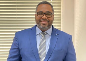 Precandidato a diputado Víctor Mateo dice legislará a favor de los más necesitados de Barahona y el país