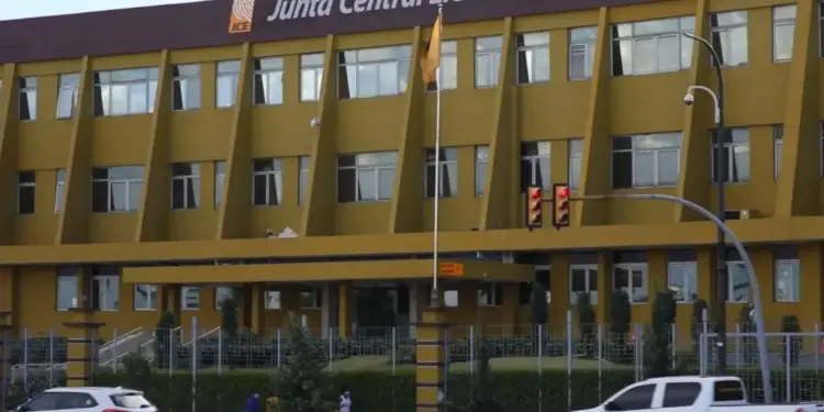 La JCE sella vigencia de partidos con alianzas