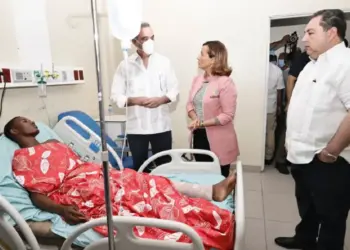 SNS informa 13 afectados por explosión permanecen ingresados en hospitales
