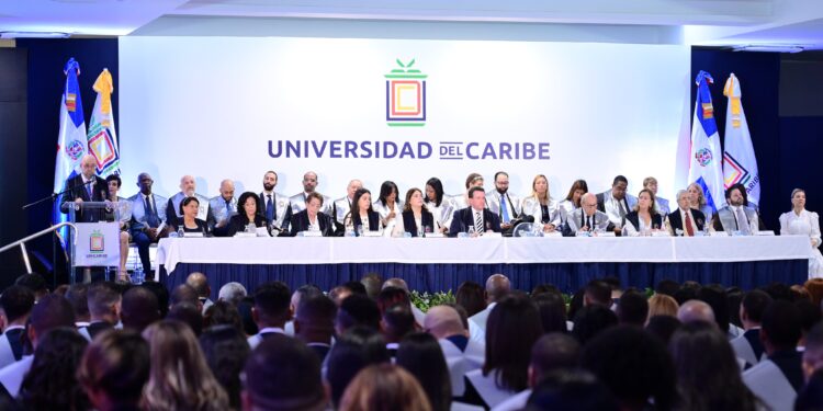 UNICARIBE gradúa 437 nuevos profesionales; entre ellos especialistas en diversas ramas de la Educación