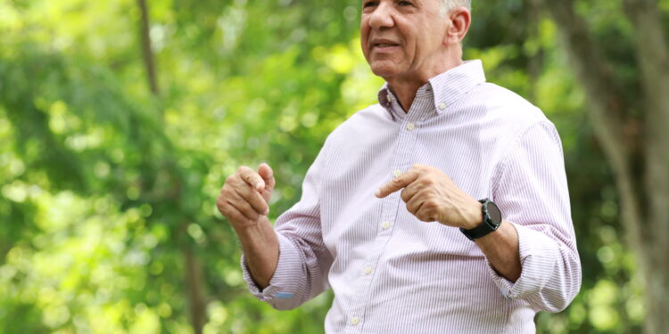 Isidro Torres resalta beneficios traería a SDN renegociación contrato Aerodom