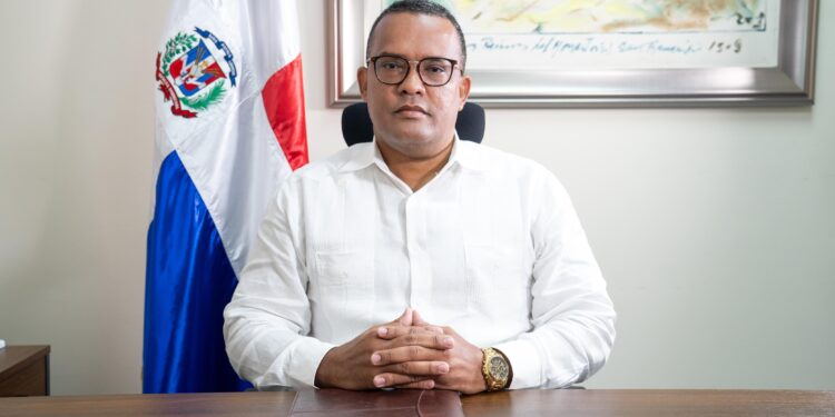 Proponen a Willy González como director del Plan Social de la Presidencia
