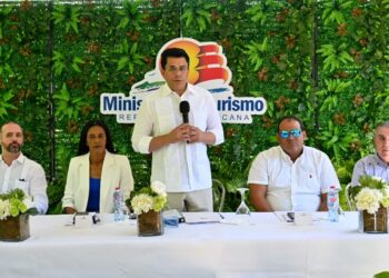 Continúa reordenamiento de Bayahíbe con 270 millones de pesos en inversión