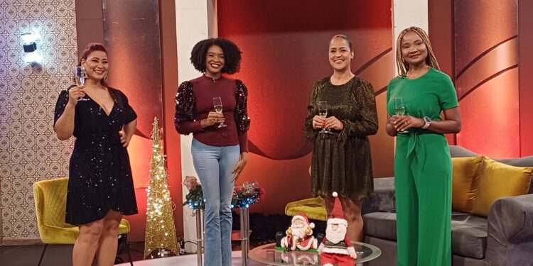 Kenny Valdez, Wandaly Soriano, Milian Reyes y Yenny Polanco Lovera analizan el arte y el espectáculo de este 2023 en Fiestas y Personalidades