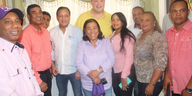 Candidato a alcalde del PLD Carlos García, califica a José del Castillo como un gran refuerzo