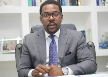 Suprema Corte falla casación contra abogado Linares, que deberá cumplir condena por difamar a Gómez Mazara