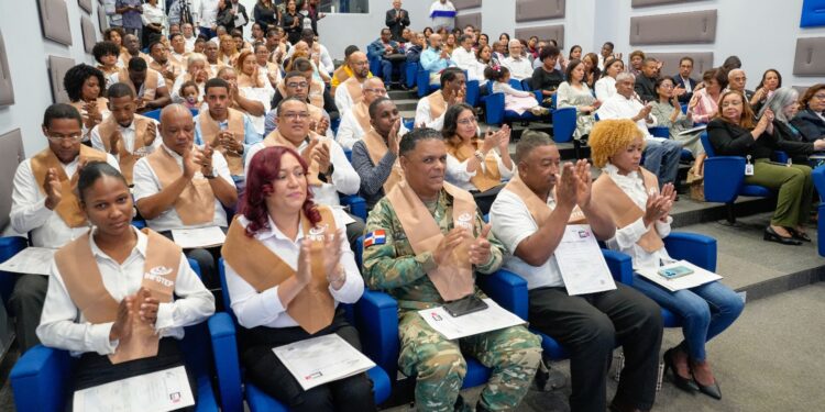 INFOTEP y DGCINE Certifican 95 participantes en diversas áreas de la industria cinematográfica