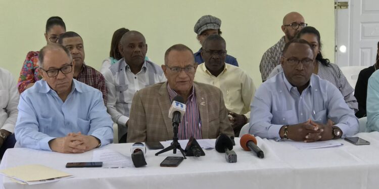 Trabajadores respaldan pensiones otorgadas por el presidente Abinader