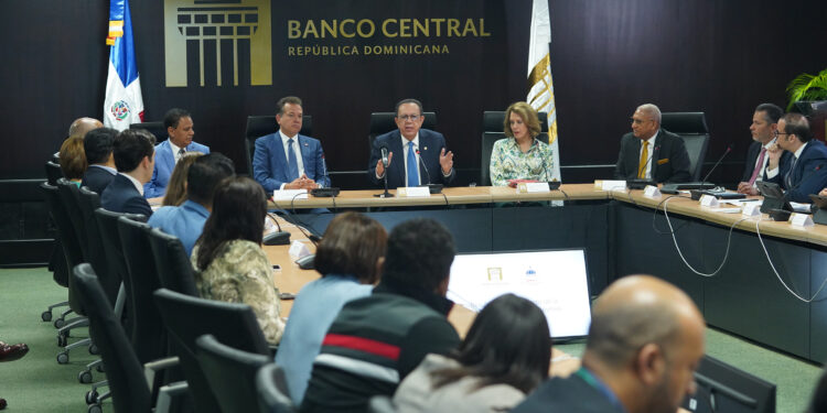 BCRD y MICM presentan los resultados de la Encuesta Nacional de las MIPYMES 2022-2023