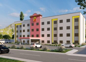 Anuncian 4 nuevos hoteles Súper 8 en diferentes destinos de RD.