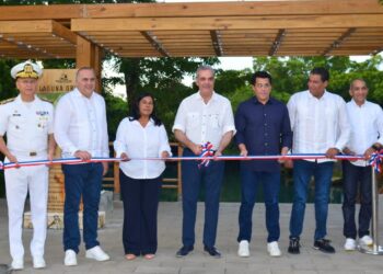 Presidente Abinader y ministro de Turismo entregan proyecto mejoramiento de la Laguna Gri-Gri y su entorno en Rio San Juan
