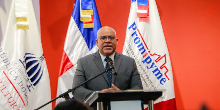 Ministerio de Cultura y Promipyme anuncian procedimiento de acceso a fondo de RD$500 millones 