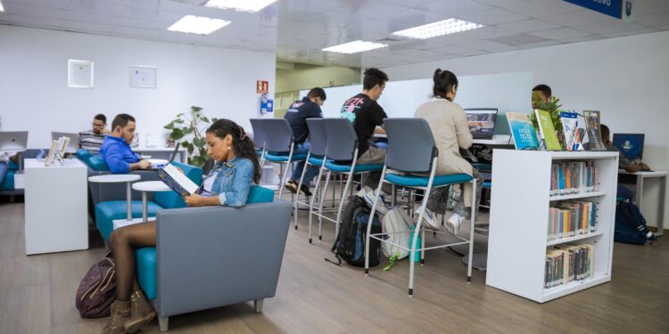 Biblioteca Fidel Méndez Núñez de UNAPEC se posiciona entre las mejores en el Ranking Nacional de Bibliotecas