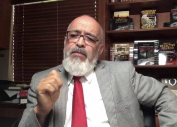 Ángel Martínez: ¿investigador o influencer de la conspiración?