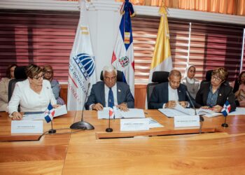 Bienes Nacionales dona terreno a la Parroquia Cristo Rey en San Juan de la Maguana