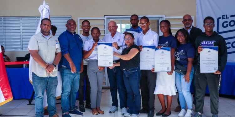 Isidro Torres destaca el impacto del programa “El Gobierno Contigo” en San Antonio de Guerra