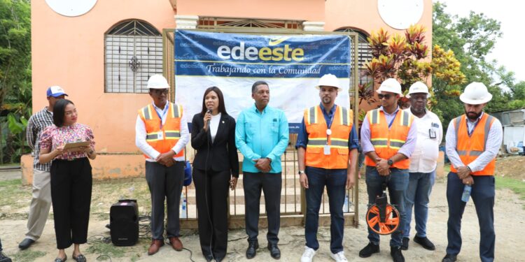 Edeeste inicia trabajos del Proyecto de Rehabilitación de Redes en el sector Licey de Villa Mella