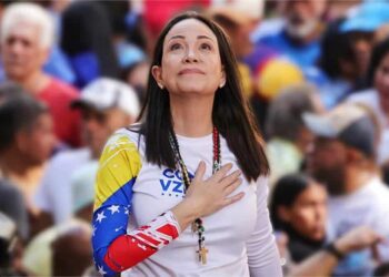 El desafío de Corina Machado: Cuando eclipsar al maestro se convierte en riesgo.