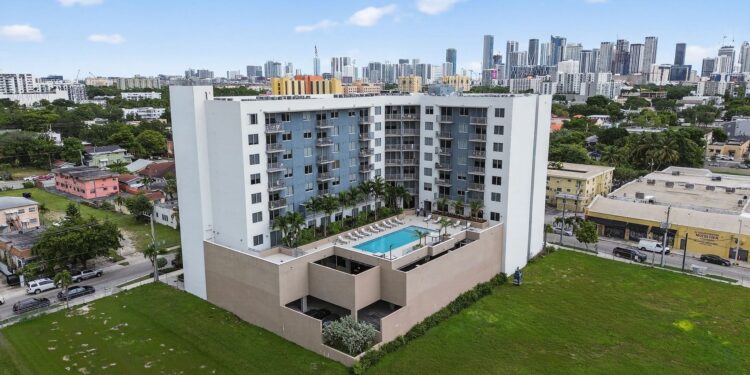 Centralis Residences Miami: condominios terminados con renta mensual permitida desde US$300,000 en Little Havana
