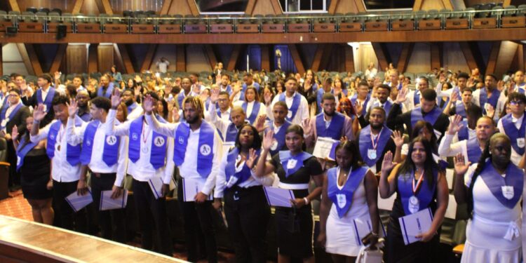 CENAPEC gradúa este año a 1,036 nuevos Bachilleres en Santo Domingo y centros del interior