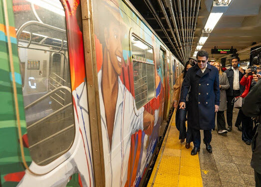 Ministro Collado lanza la nueva ruta promocional en la Línea A del tren en Nueva York