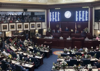 Cámara de Florida aprueba enmienda para eliminar gradualmente impuestos a la propiedad en viviendas principales