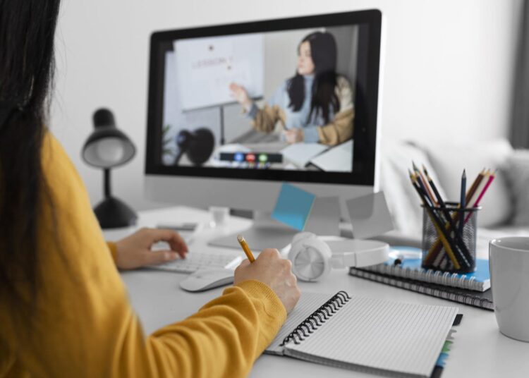 ¿Para qué sirve estudiar un doctorado en la era digital y por qué hoy vale más que nunca?