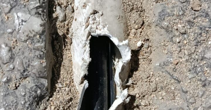 Edeeste detecta conexión ilegal soterrada en edificio de apartamentos en La Romana