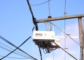 EDEESTE fortalece la gestión del servicio eléctrico con el Sistema de Medición Concentrada en Altura (SMCA)