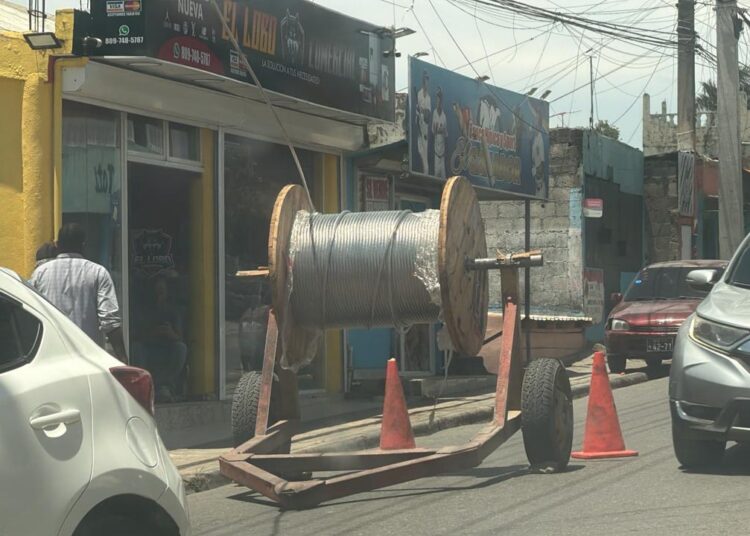 Edeeste desarrolla proyecto de inversión por US$245 mil para fortalecer redes eléctricas y alumbrado en La Victoria