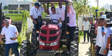 David Collado entrega 42 equipos a ayuntamientos con vocación turística para recolección de desechos