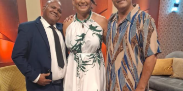 Claudio Rivera del Teatro Guloya invitado especial de Fiestas y Personalidades
