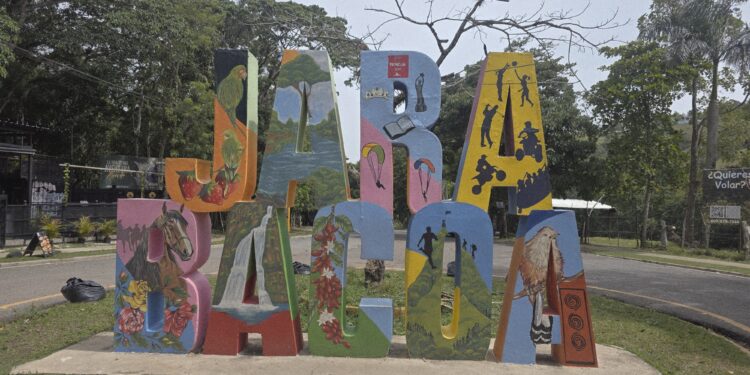 Mitur apoya promoción de Jarabacoa como principal destino ecoturístico del país.